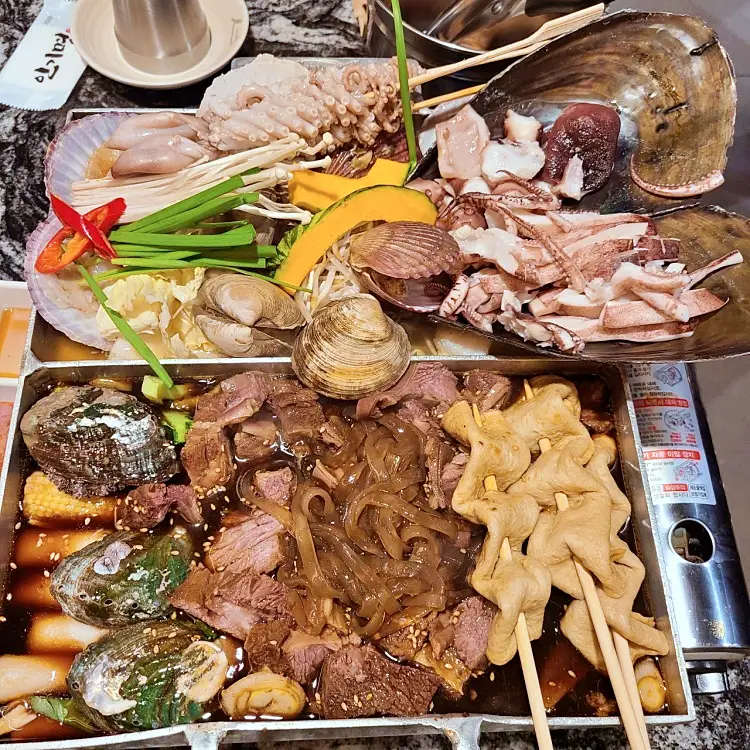 투데이 맛있는 메뉴 여름 보양식 시원한 조개찜과 달콤한 갈비찜의 환상적인 궁합 조갈찜 맛있는 식당 추천 부산 해운대 맛집