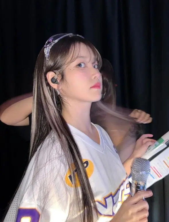 아이유 IU 프로필 갤러리ㅣ노래 음악 mbti 인스타 유튜브