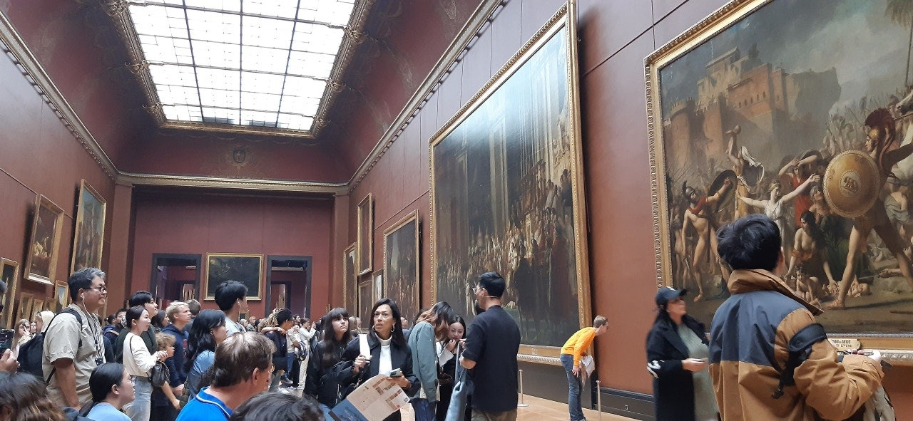 루브르 박물관 내부