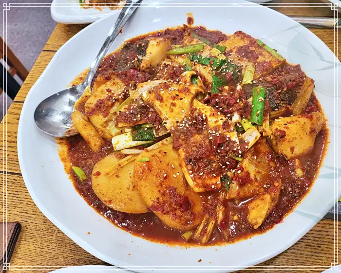 대구 달서구 용산역 맛집 16년 전통 노포 밥도둑 흑태찜