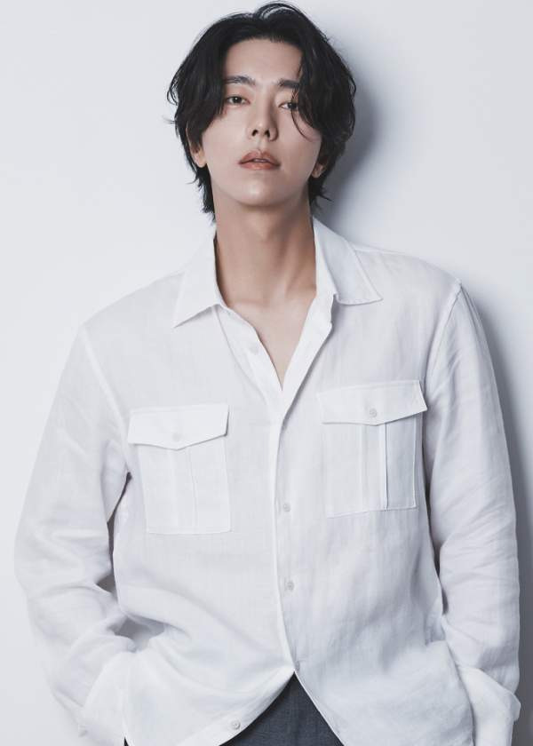 윤현민 연극 비기닝