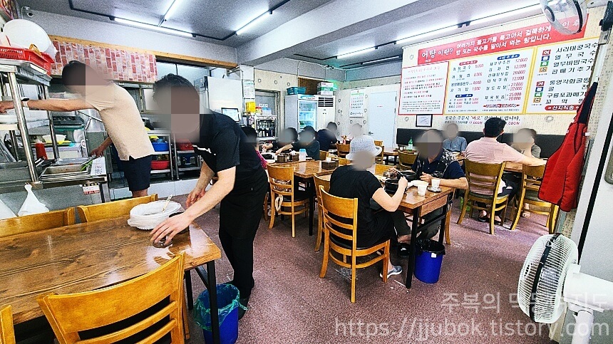 동강어탕국수-내부-분위기