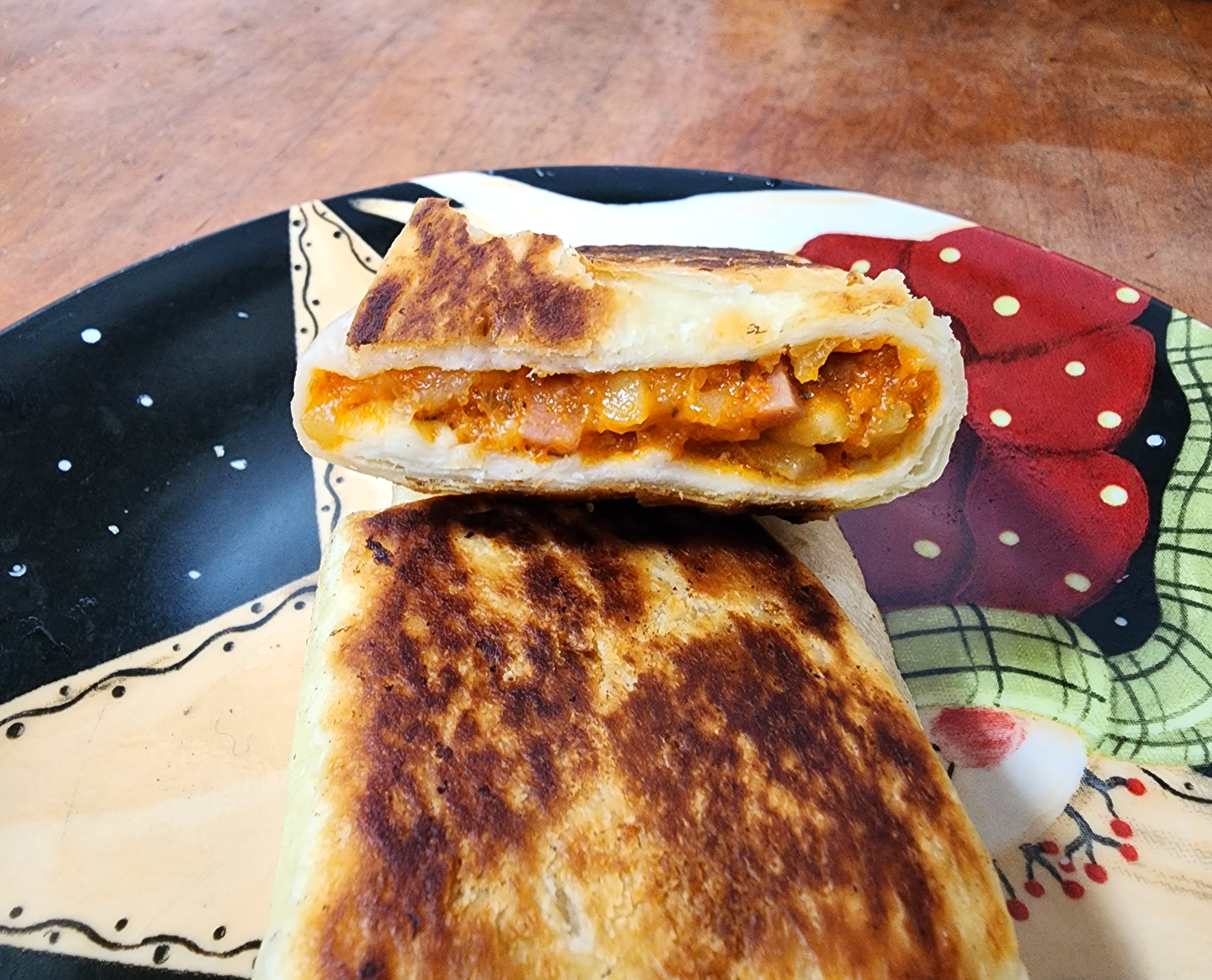 GS25편의점_어니언미트치즈브리또