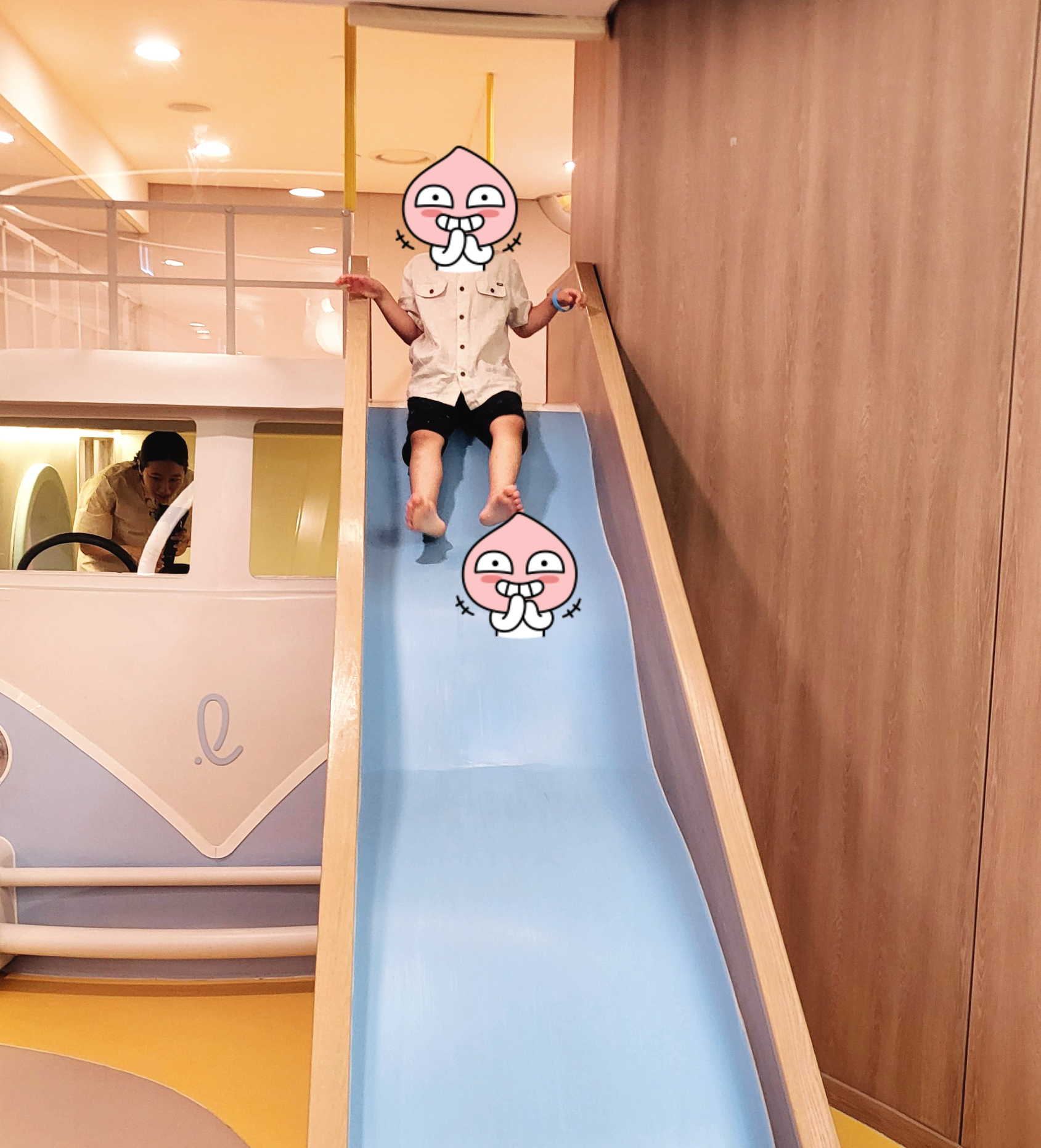 롯데호텔월드 키즈라운지 미끄럼틀