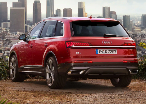 아우디-Q7-메인사진