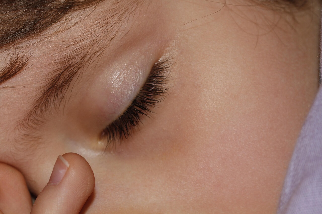 배우자의 코골이가 수면의 질에 영향을 주는지 알아보자