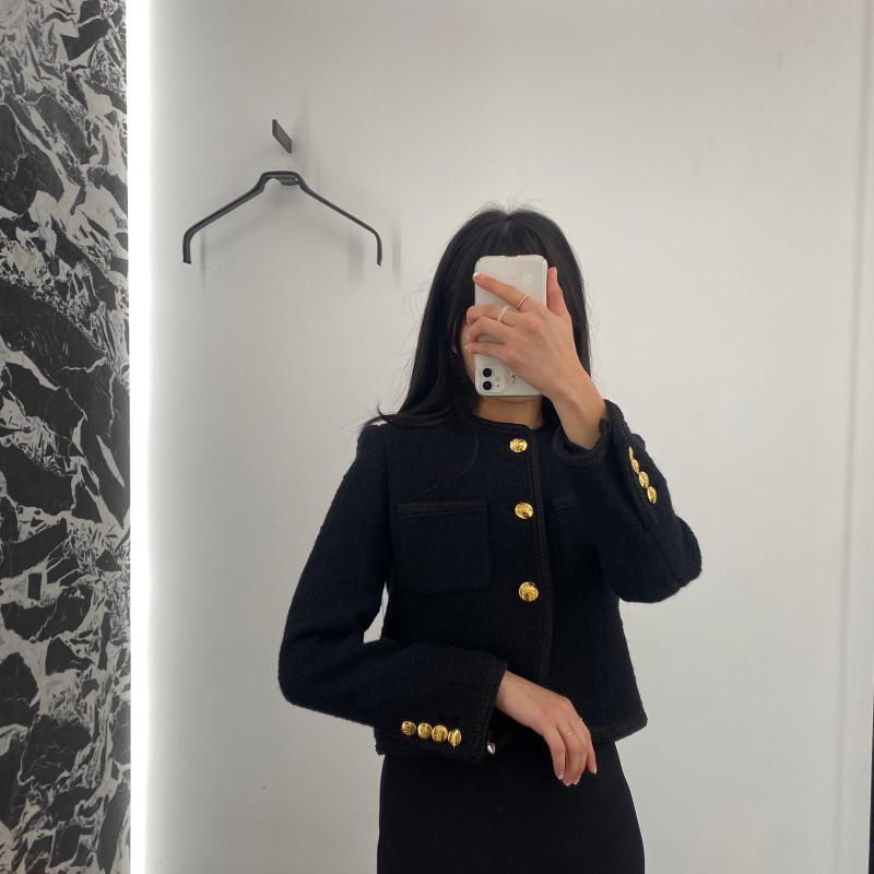 셀린느 트위드 버클 헌팅 자켓 2V00C764L