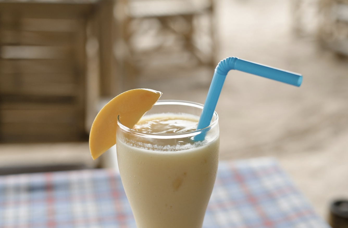 빨대의 역사: 갈대에서 플라스틱까지, 그리고 다시 친환경으로