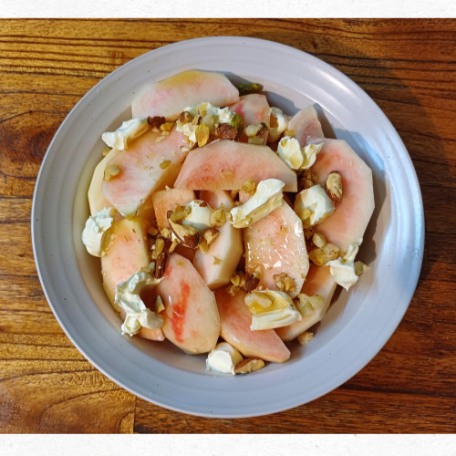 복숭아 아보카도 샐러드