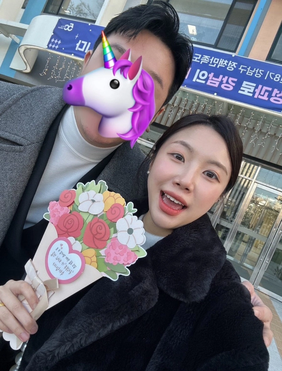 나솔사계 장미 혼전임신 결혼 발표