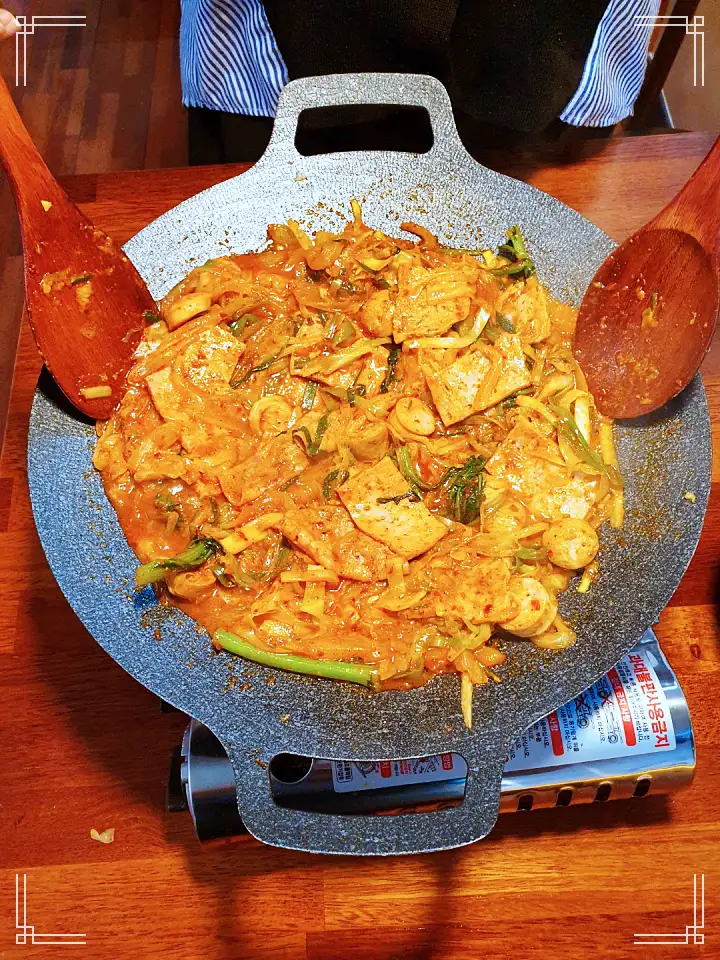노원 공릉 가게 수제햄 부대찌게 부대볶찌 수제 소세지 베이컨 햄으로 만드는 부대볶음 부대 찌개 신의 한 수 맛의 결정타 맛집 추천