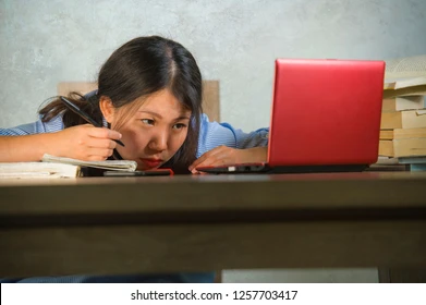 보증금 때문에 고민하는 한국 청년