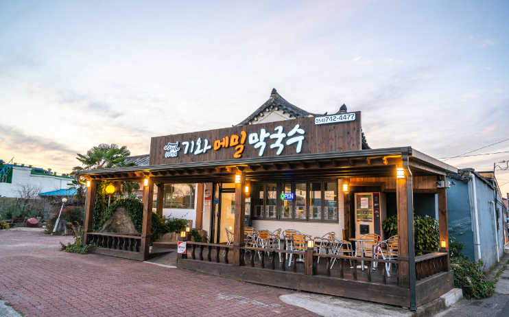 기와메밀막국수