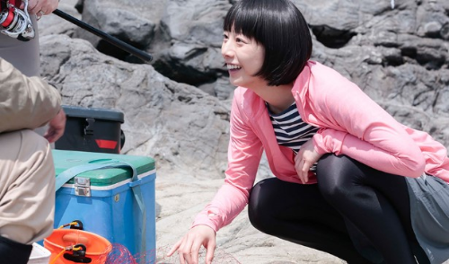 혼자캠프에서먹고자다