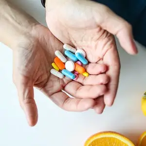 영양제-nutritional-supplements