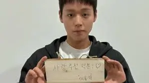 왕과-사는-남자