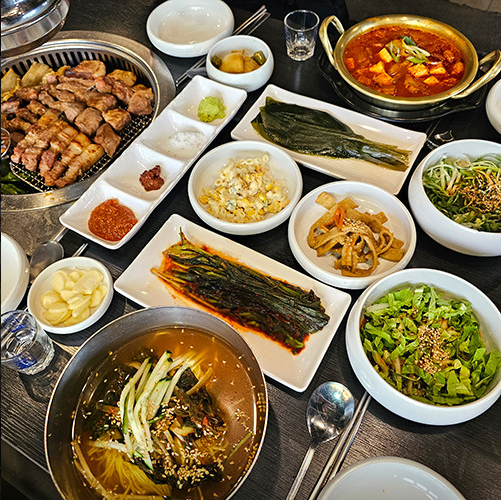 화고 흑돼지 메뉴 이미지