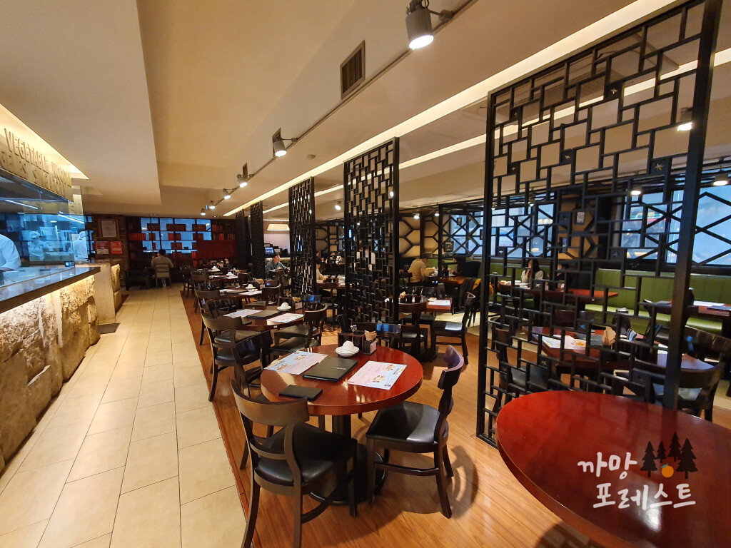 딘타이펑 매장 내부