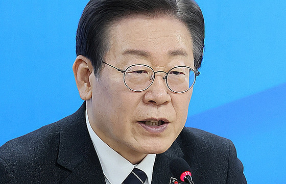 이재명 더불어민주당소속 관련주