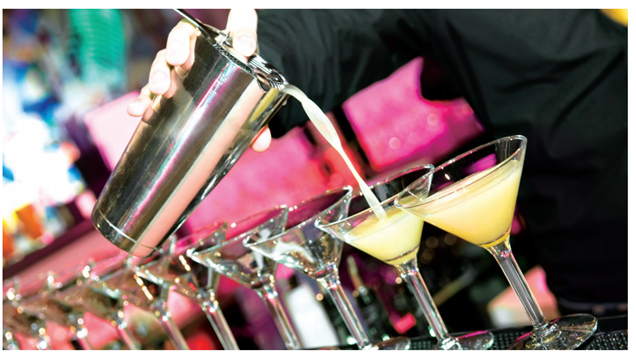 바텐더-하는일-업무환경-되는법-학과-전망