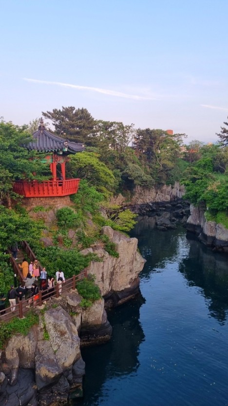 제주 용연 구름다리