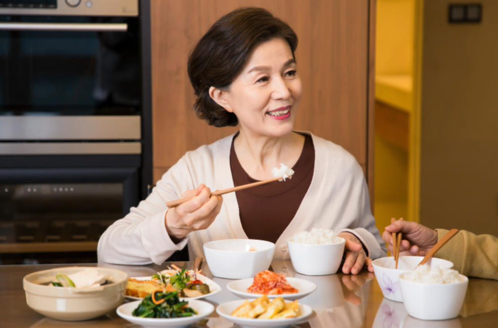 식사 속도도 뱃살에 영향을 준다? &lsquo;3020 식사법&rsquo;의 마법