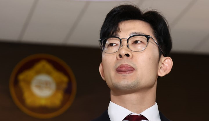 박충권 정동영 통일부장관 설전