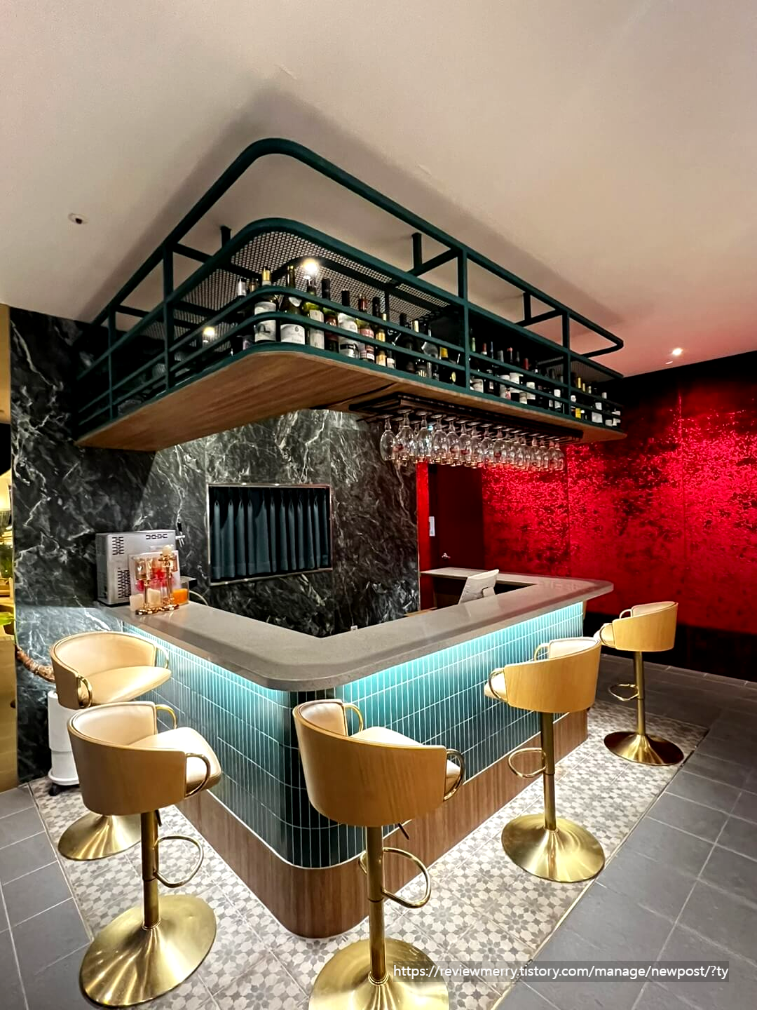 바 내부 사진