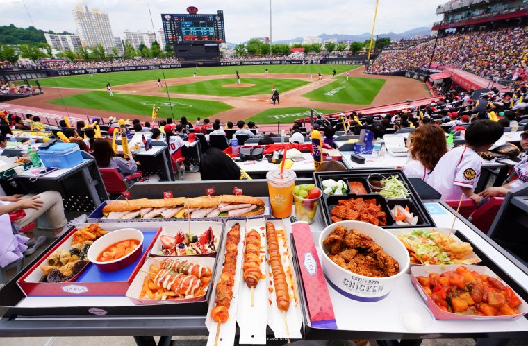 광주기아챔피언스필드 구장 내 먹거리 제대로 즐기기 ❘ 인기 메뉴부터 직관 꿀팁까지