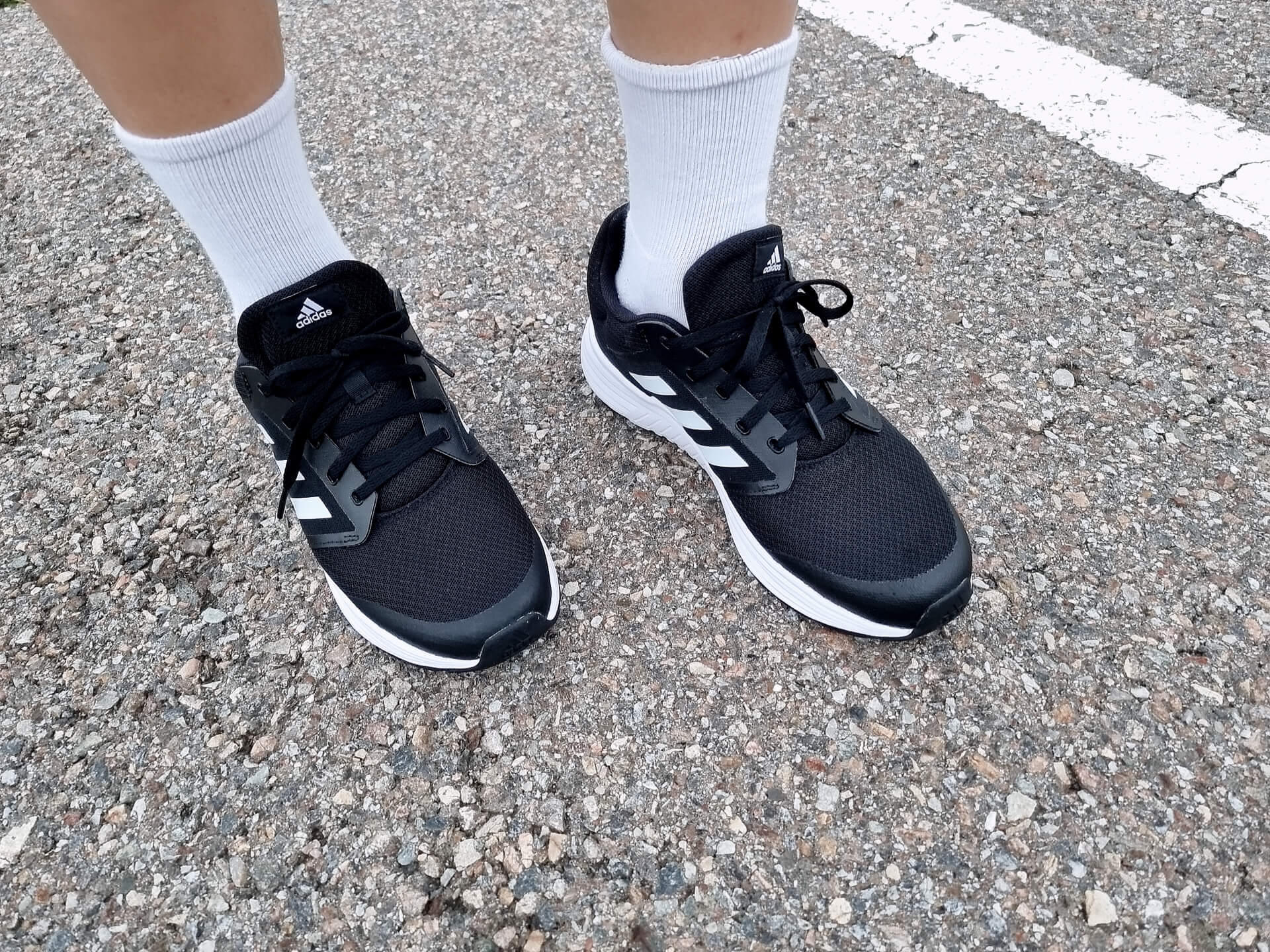 운동화 착용사진