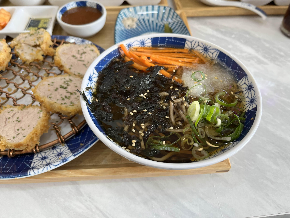 안심 돈카츠 / 트러플 오일 / 모밀 3