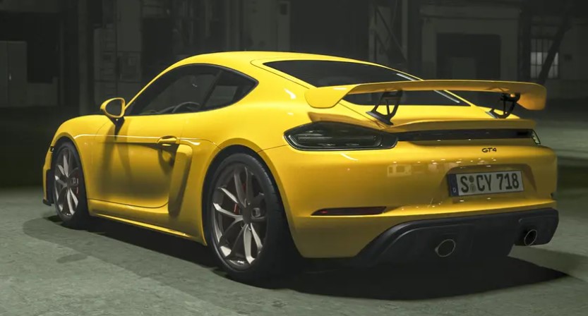 718-gt4-후측면