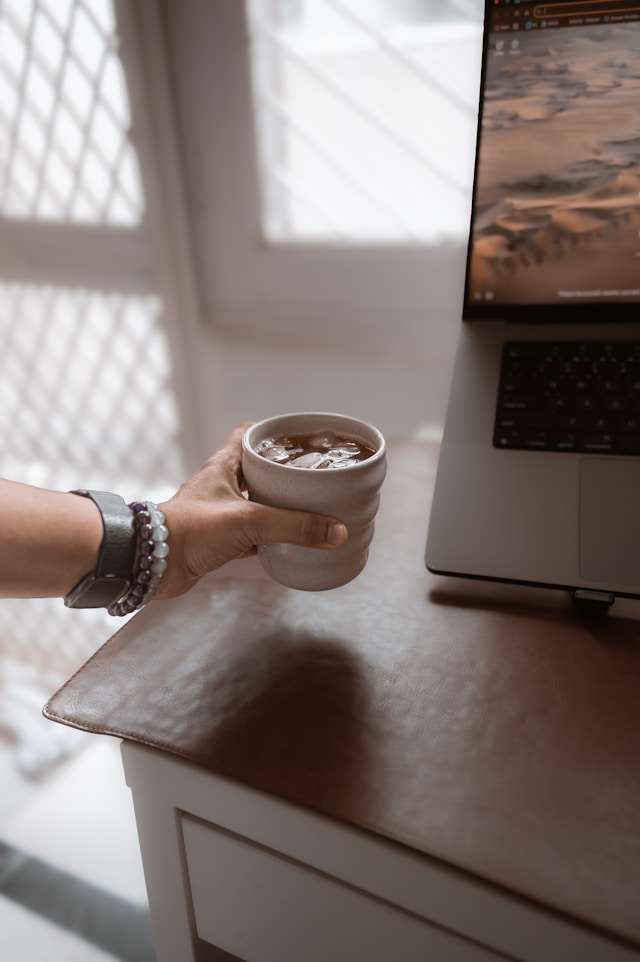 홈카페 초보도 3분만에 완벽한 커피용품 세트 구성하는 법