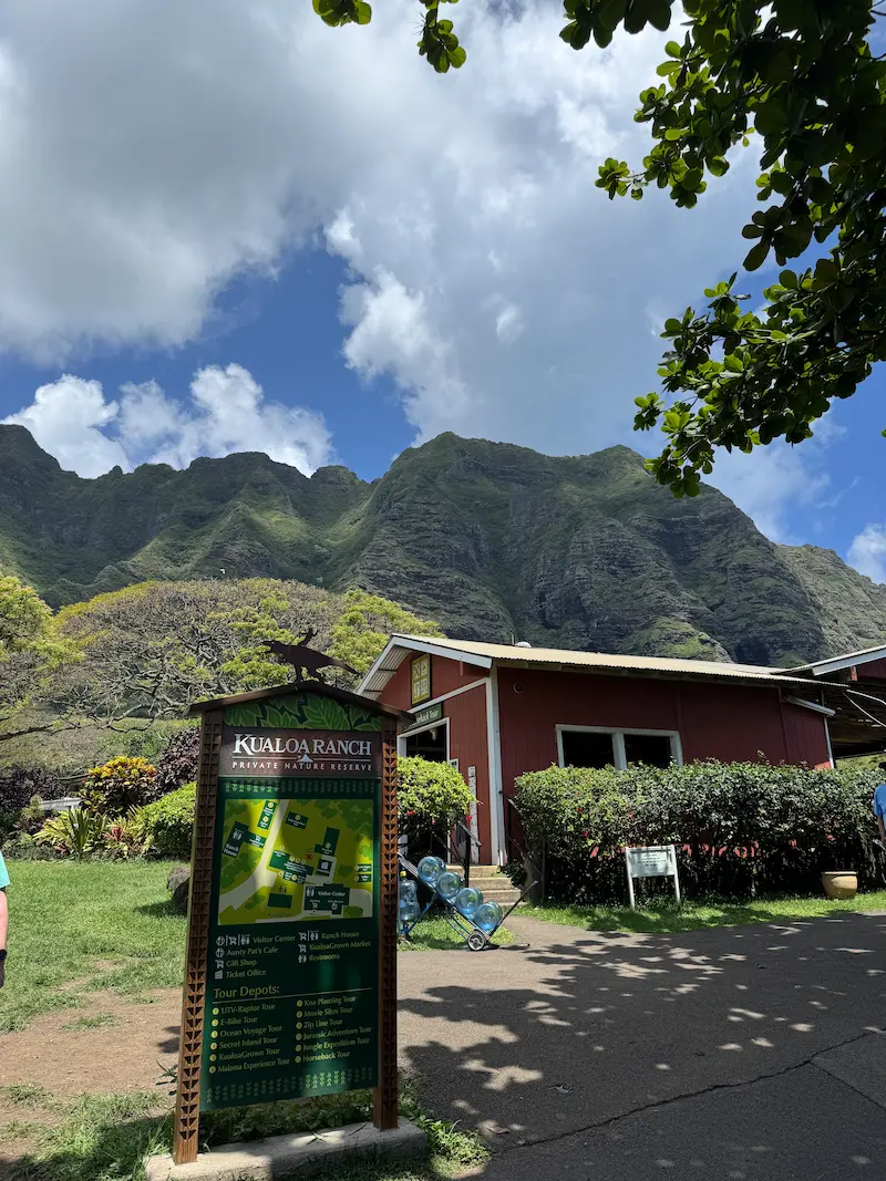 쿠알로아랜치 입구