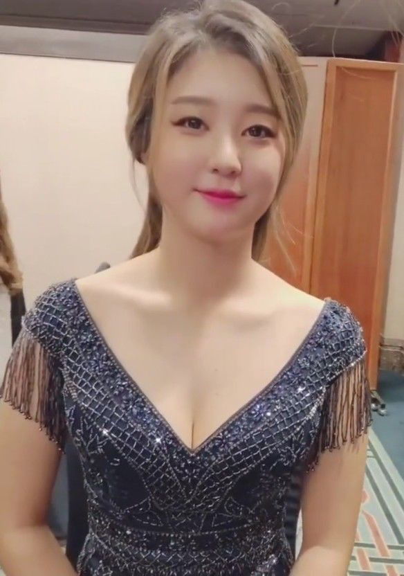 김재희 프로필 총정리: 나이, 학력, 20억 누적 상금 및 KLPGA 덕신EPC 1R 선두 비결