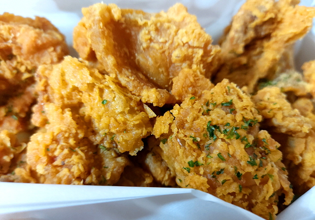 후라이드 순살 꾸브라꼬 후라이드 순살치킨