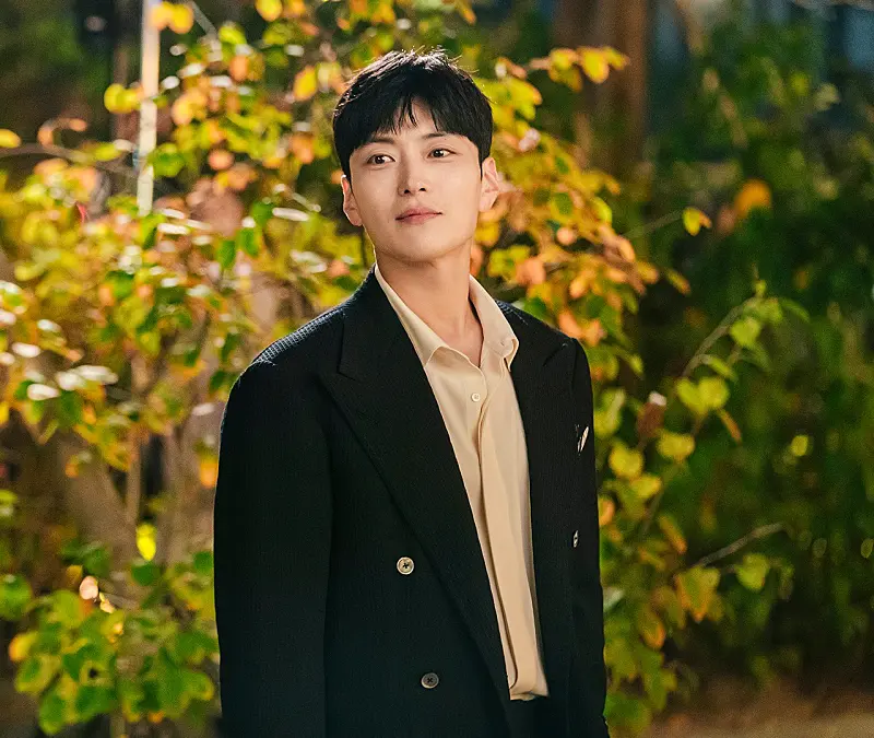 멱살 한번 잡힙시다에서 설우재 역을 맡은 장승조