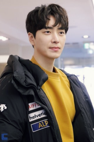 이준혁 배우 프로필 나이 결혼 자녀 장항준 왕사남 차기작 주연