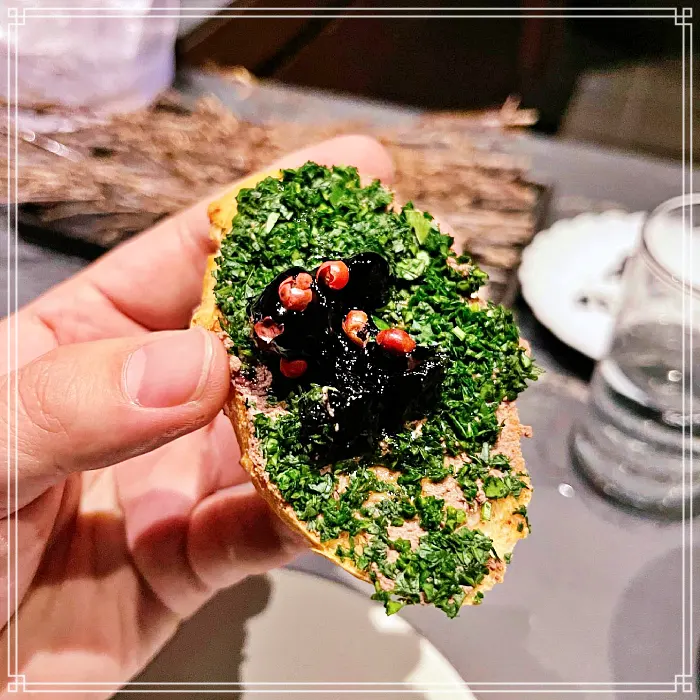 최불암 한국인의 밥상 홍대입구, 연남동 미쉐린 쉐프 짚불 훈연 닭 어깻살, 꼬릿살, 목살, 꼬치구이 맛집