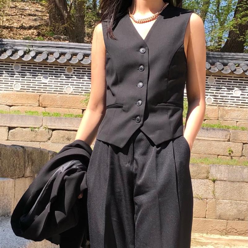 여자 정장 조끼 크롭 미니 베스트 민소매 여름 나시 브이넥 검정 그레이