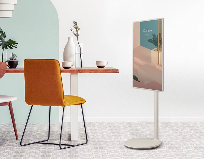 LG 스탠바이미 티비 사진입니다.