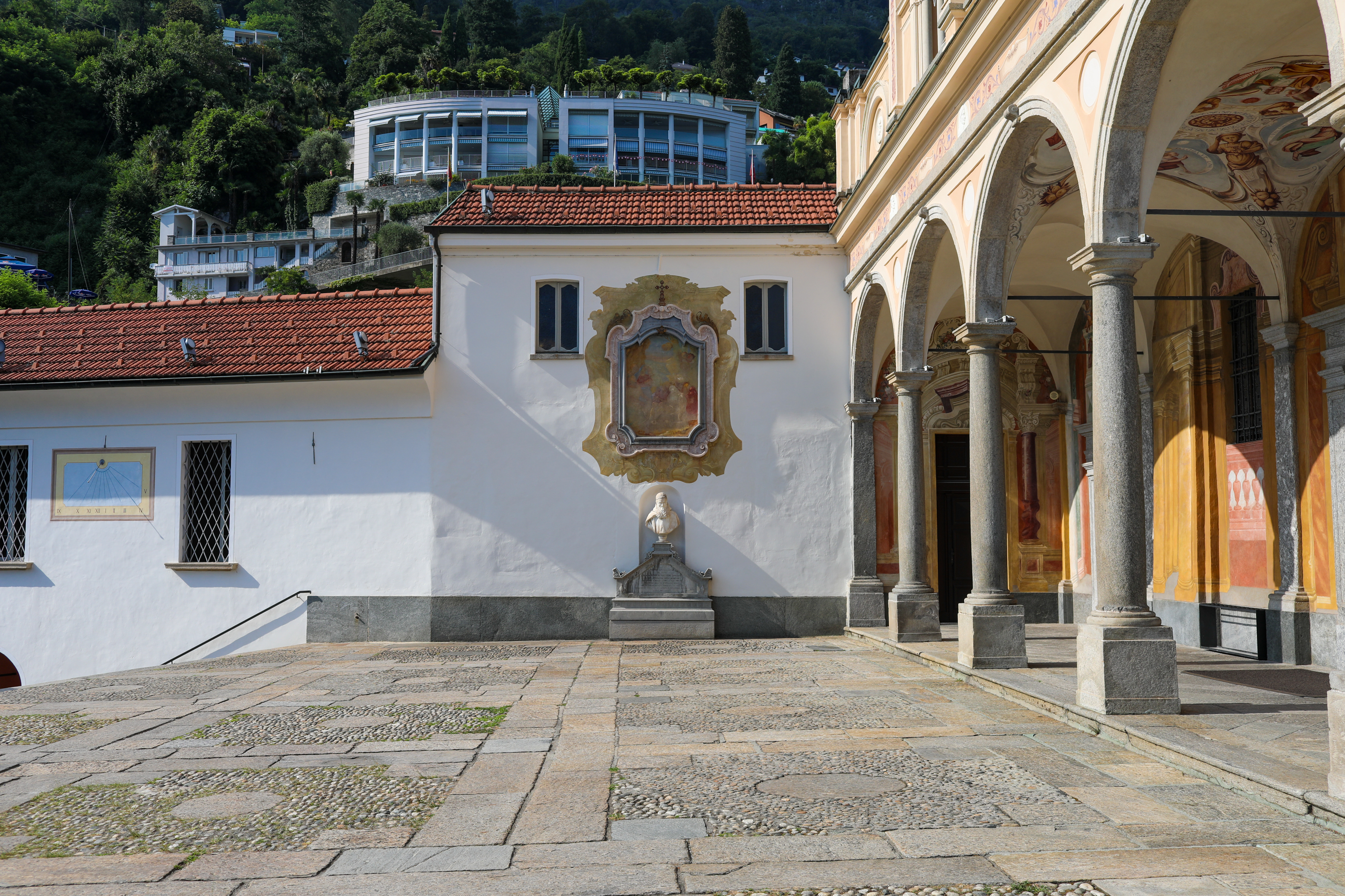 마돈나 델 사소 성당