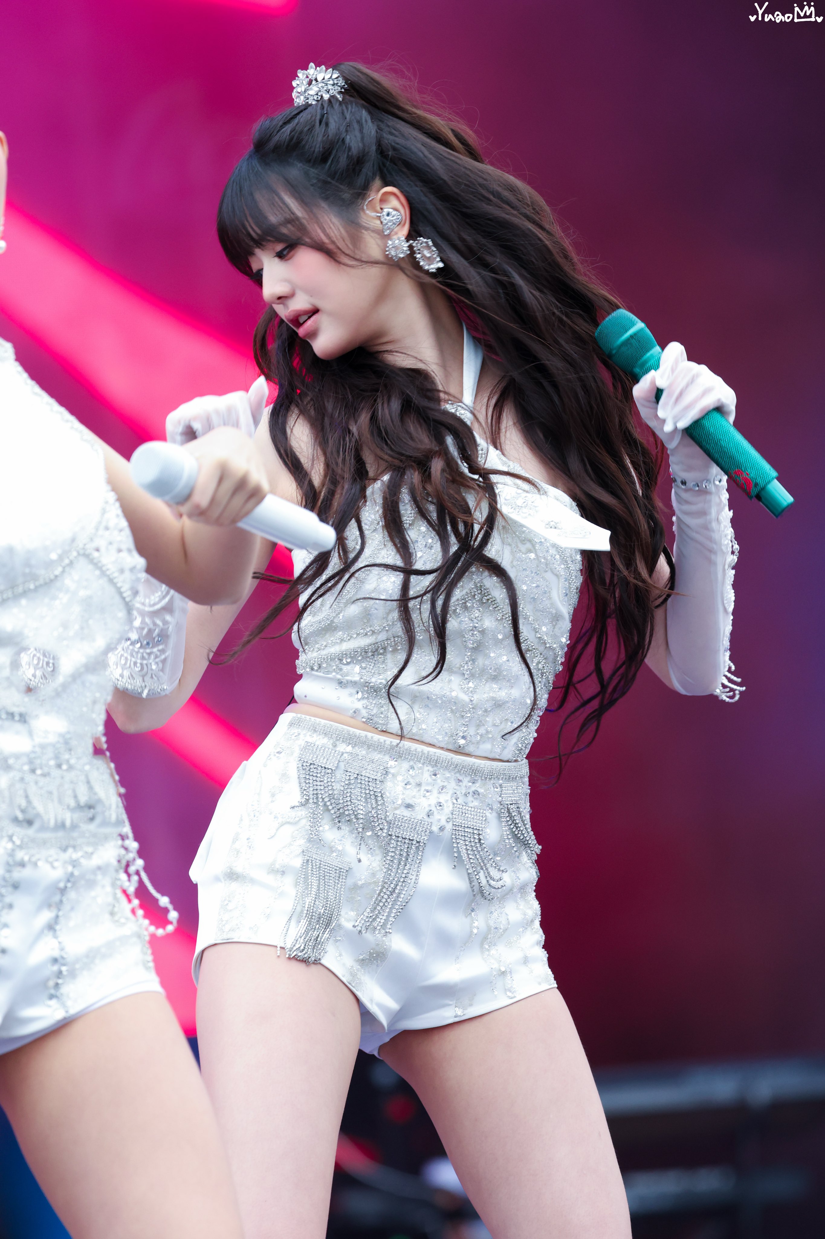 장원영 롤라팔루자 베를린 2025 (13)