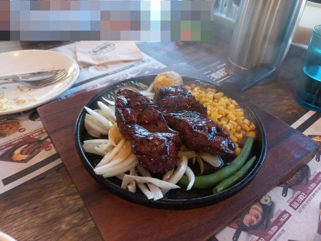 전주 혁신도시 훗스테이크 토시살 스테이크 200g