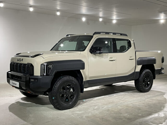 더 기아 타스만