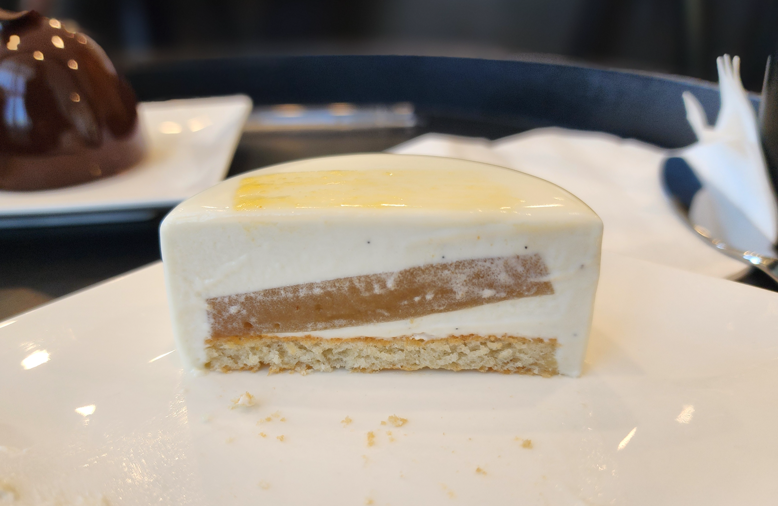 이태원디저트카페_르페셰미뇽_통카