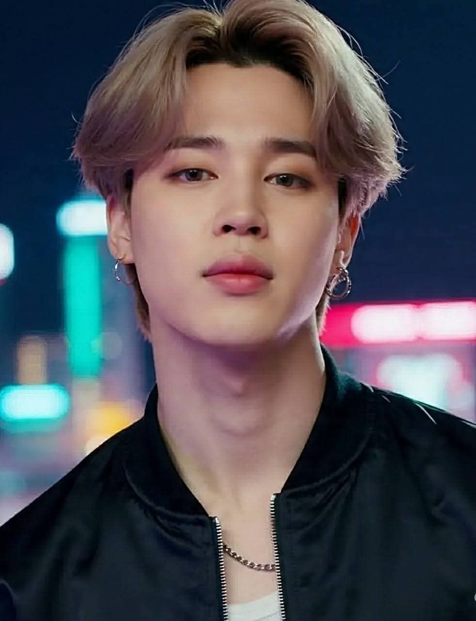 방탄소년단 지민 나이 본명 프로필 키 몸무게 혈액형 MBTI 나솔 BTS