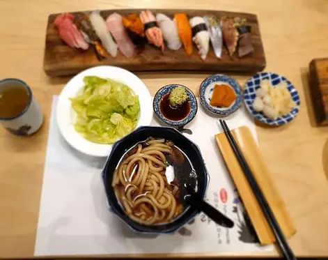 스시무라