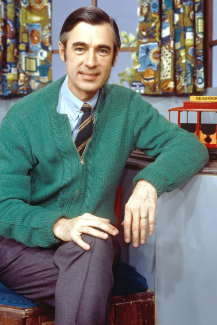 가디건과 관련된 흥미로운 에피소드 중 하나는 미국의 텔레비전 진행자 프레드 로저스(Fred Rogers)와 관련이 있습니다.