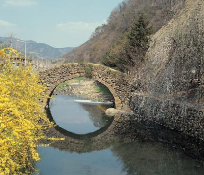 영산 만년교
